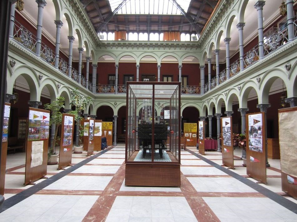 Conoce el Museo Histórico Minero Don Felipe de Borbón y Grecia